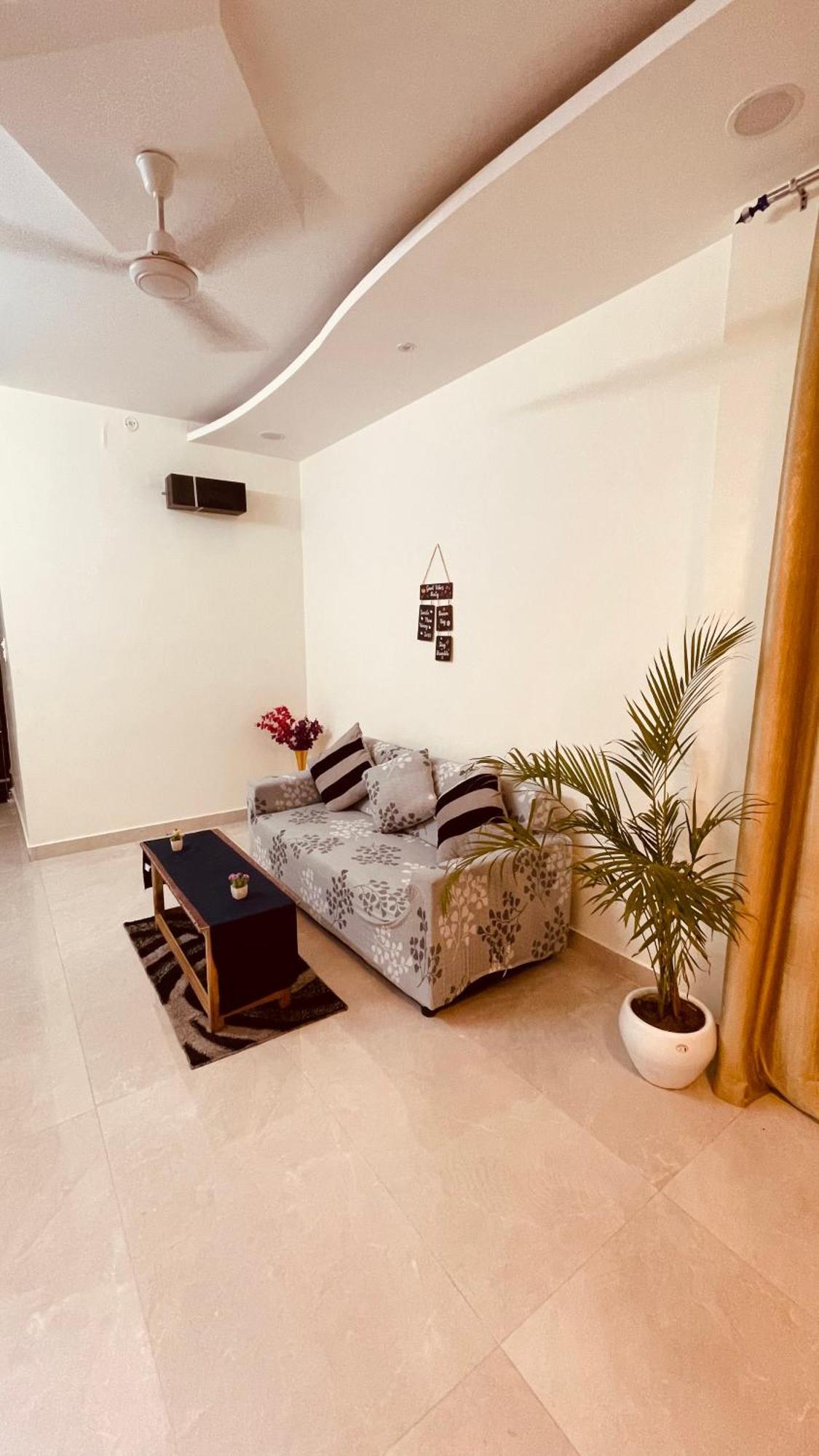 Atulyam Stays Sushant Golf City Lucknow Exterior photo
