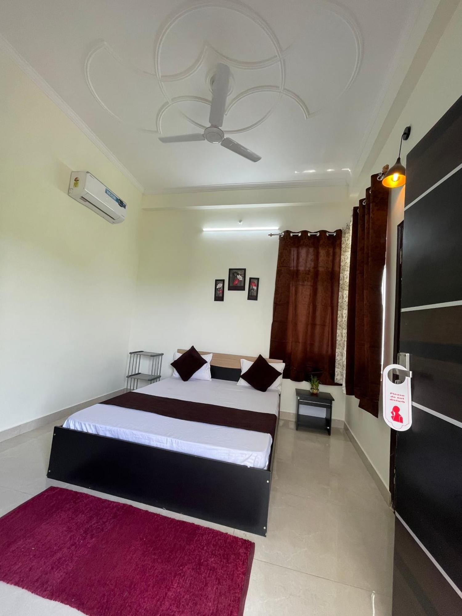Atulyam Stays Sushant Golf City Lucknow Exterior photo