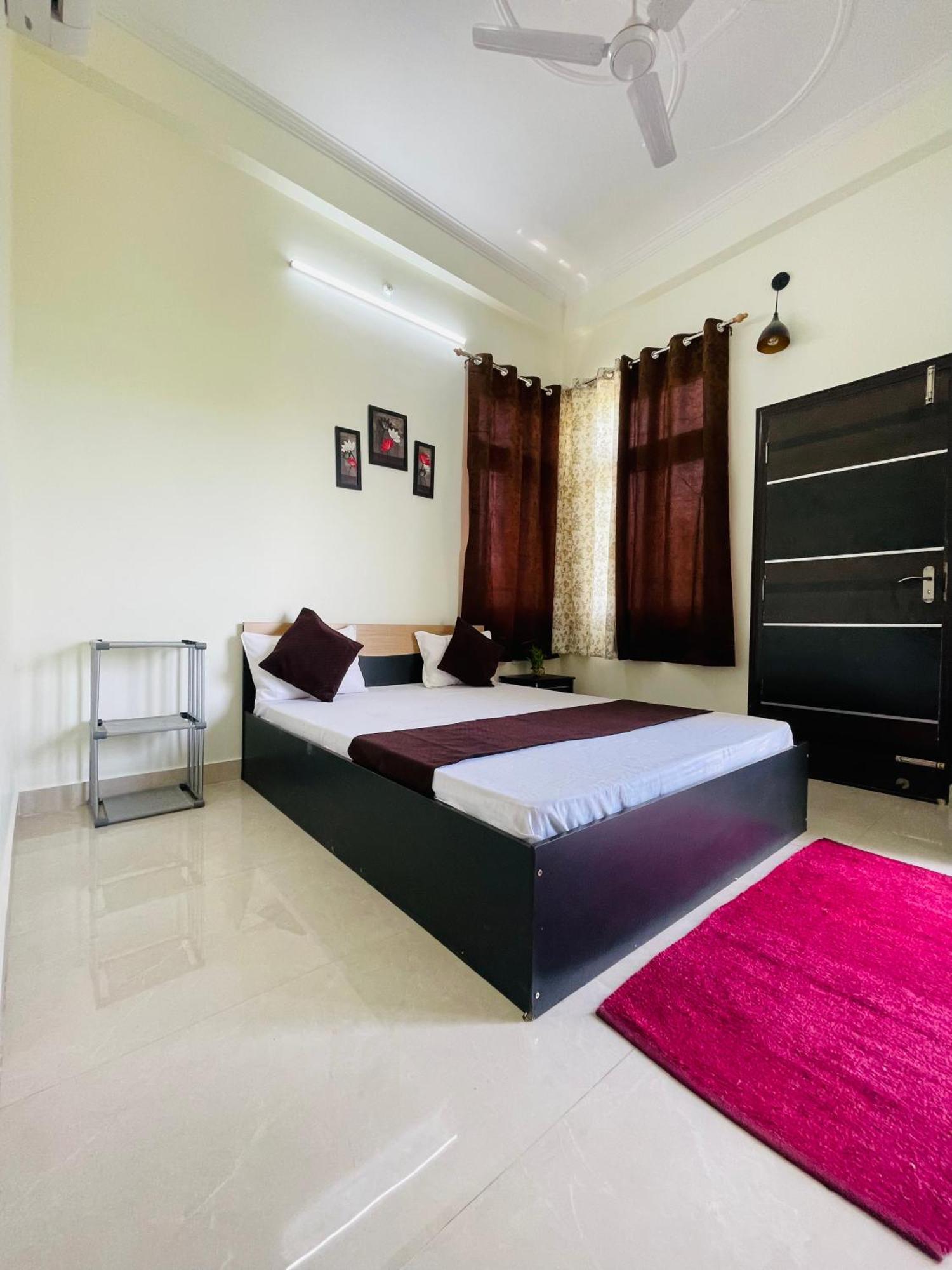 Atulyam Stays Sushant Golf City Lucknow Exterior photo